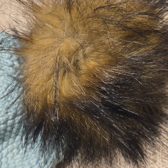 Eisbor Focus Lux Crystal Skipool Beanie - Picture 8 of 8